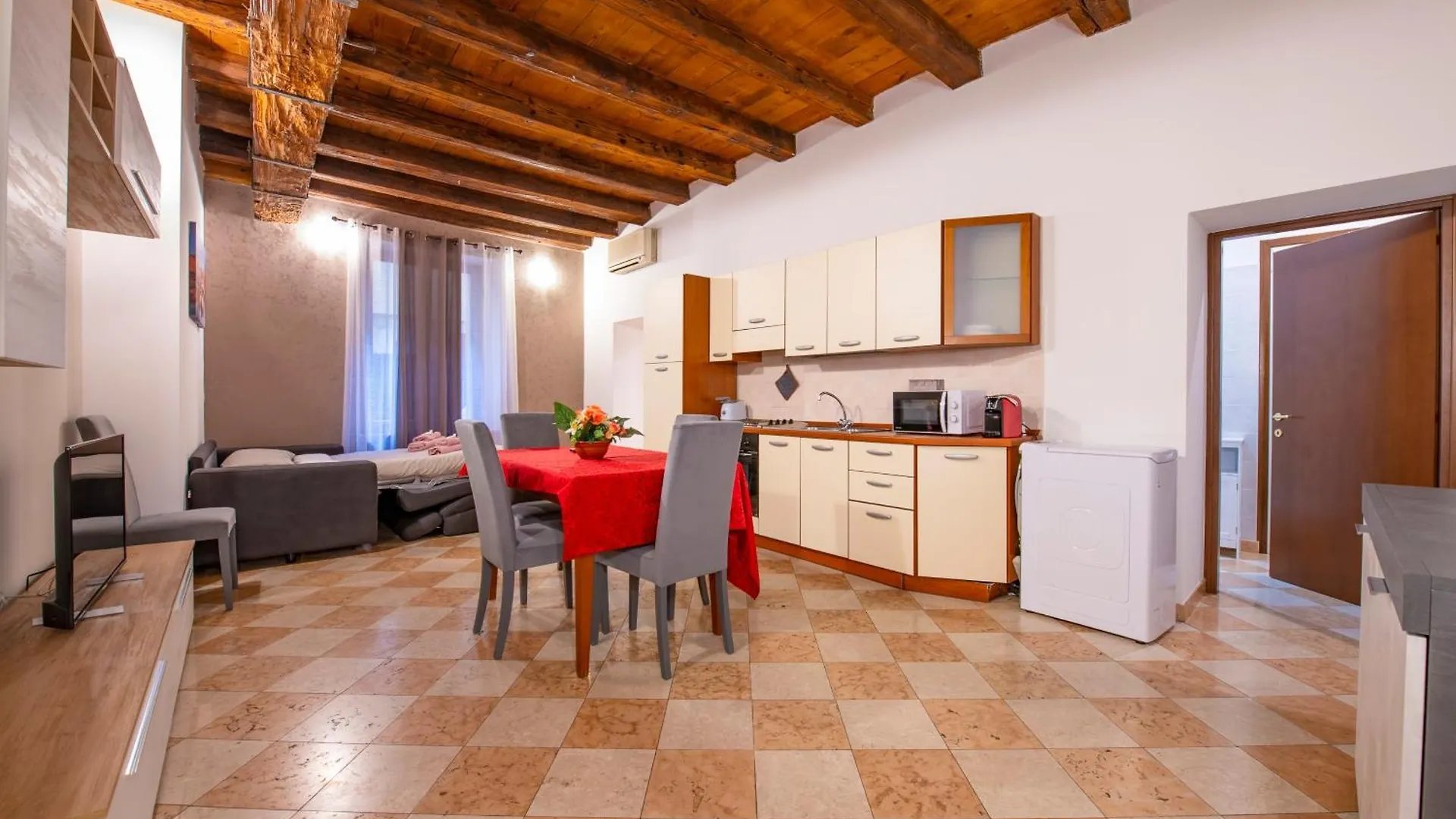 Palace Home Mazzini Verona Guest house