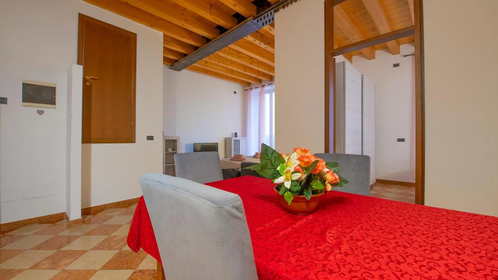 Palace Home Mazzini Verona Guest house