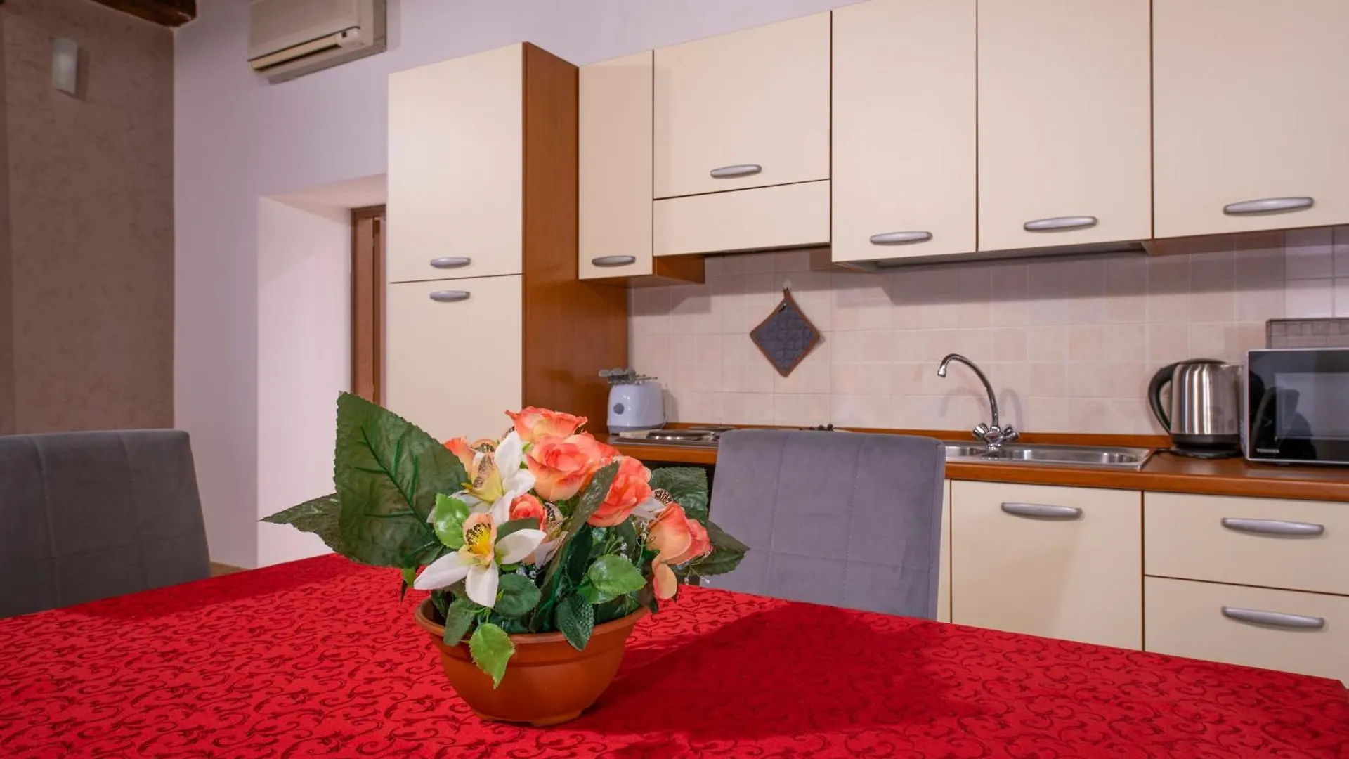 Palace Home Mazzini Verona Guest house