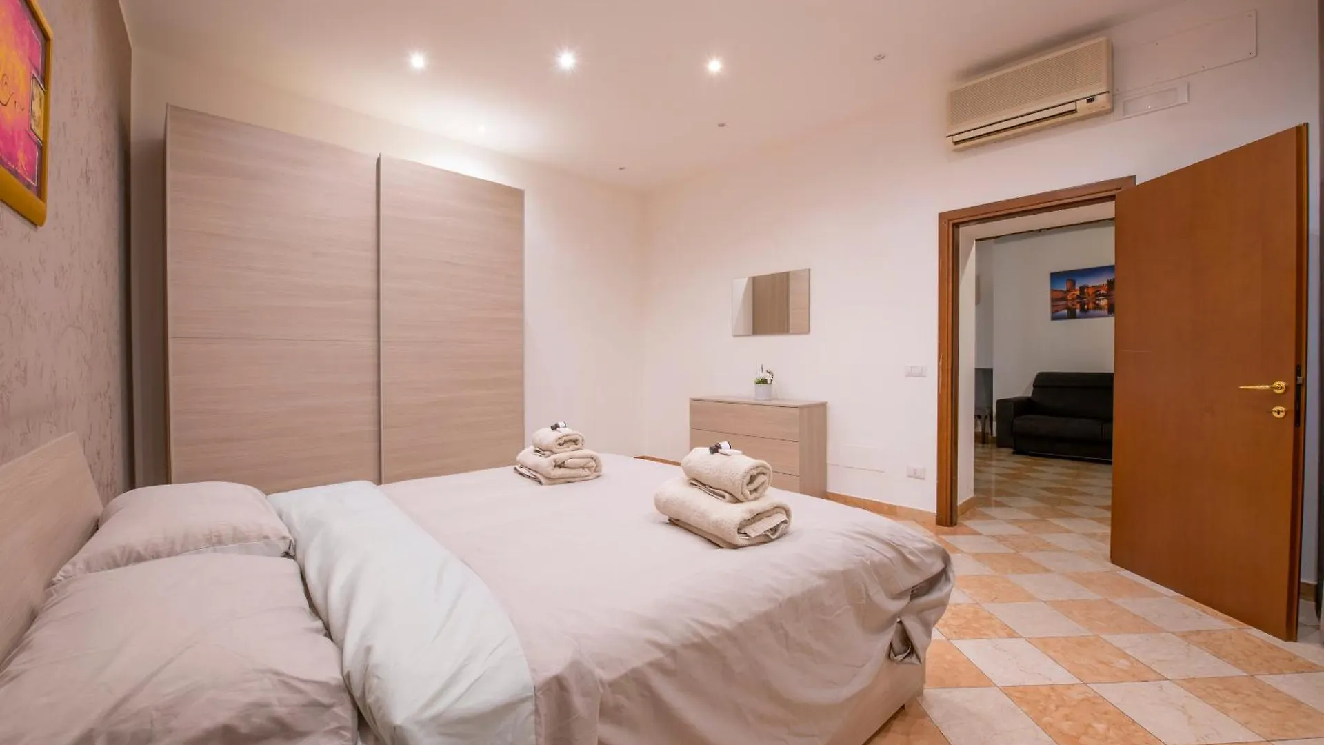 Guest house Palace Home Mazzini Verona Italy