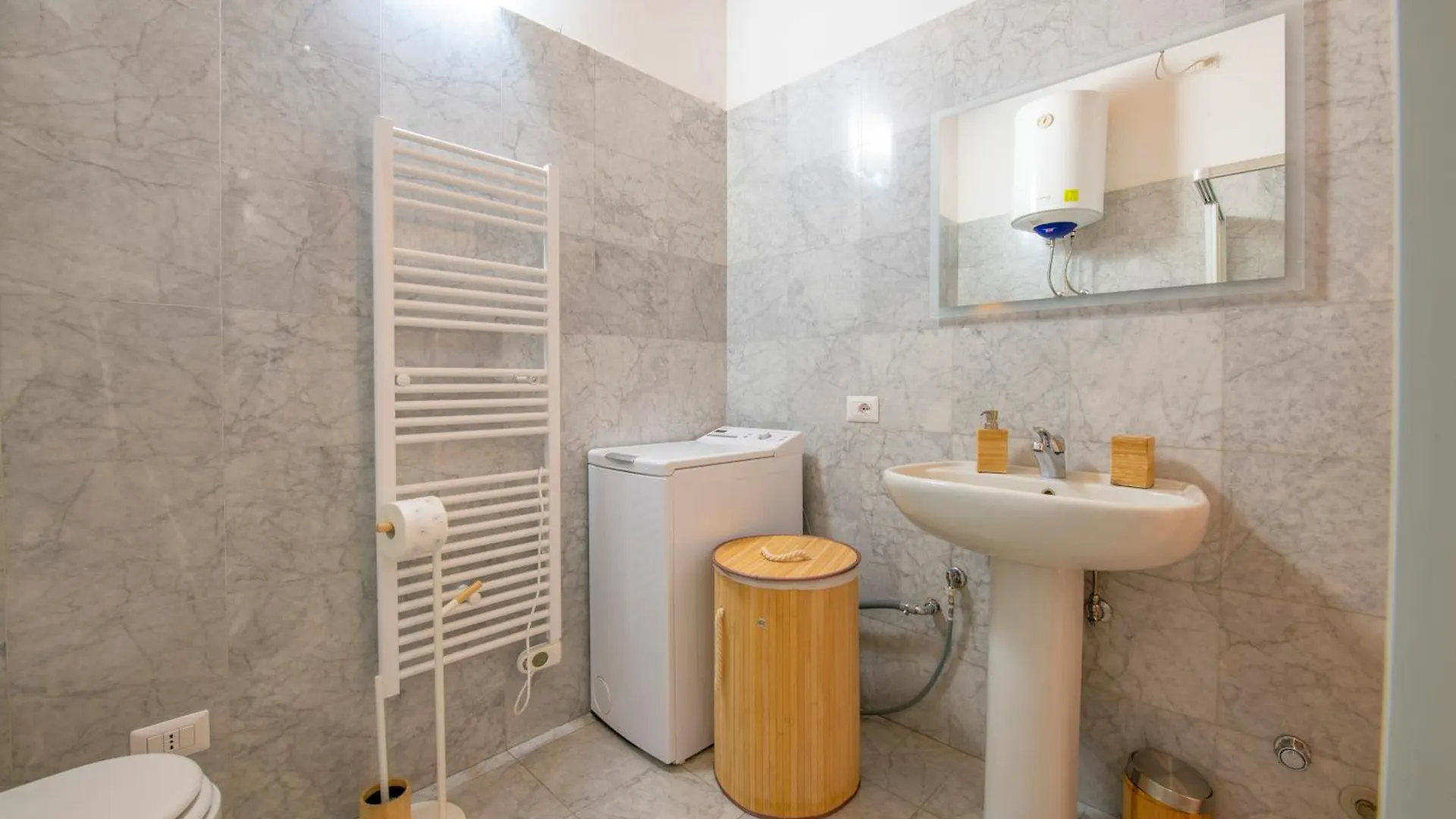Palace Home Mazzini Verona Guest house